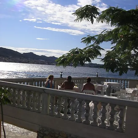 Bed & Breakfast Lazaret 3*