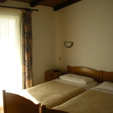 Lazaret
